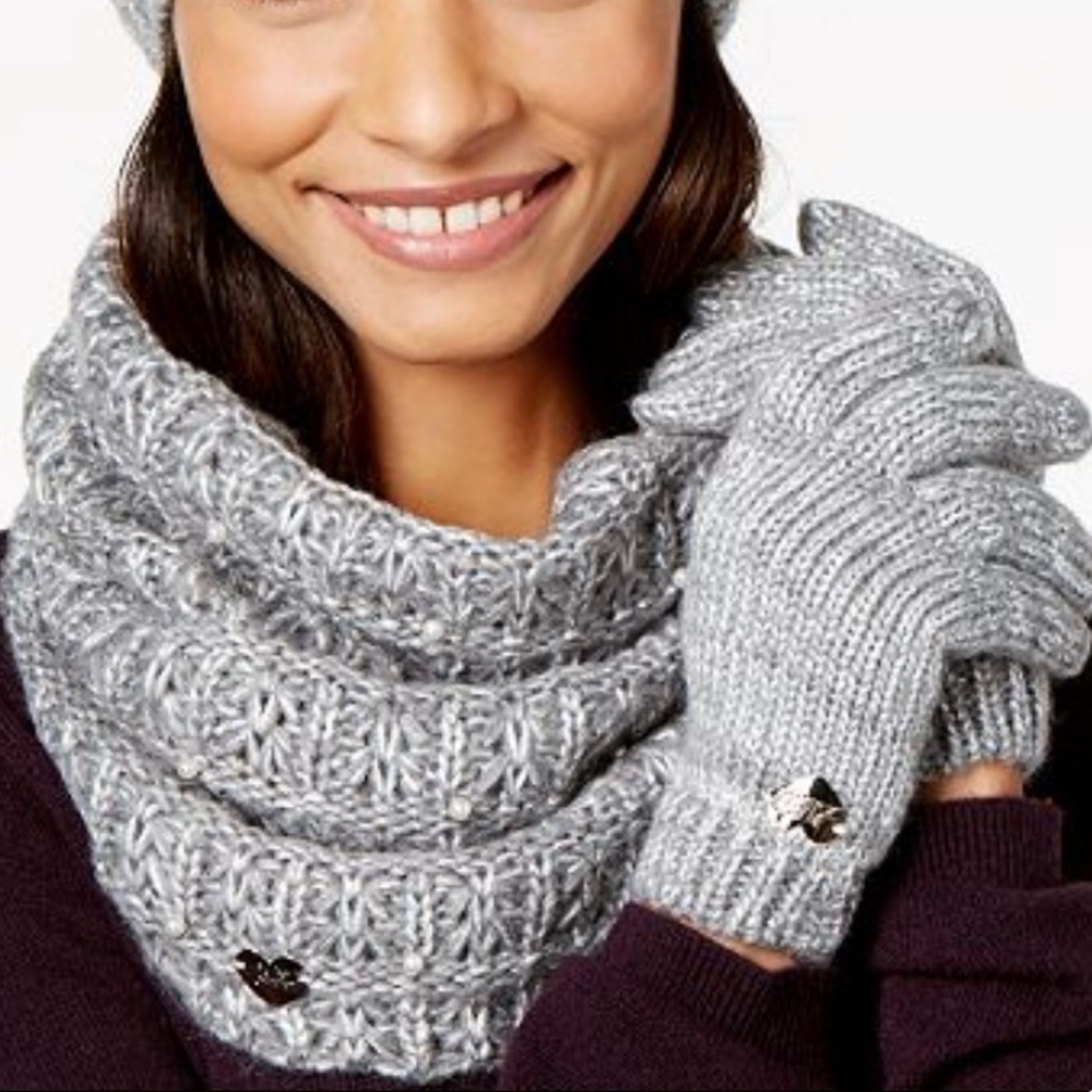 Betsey Johnson Matching Scarf and Gloves